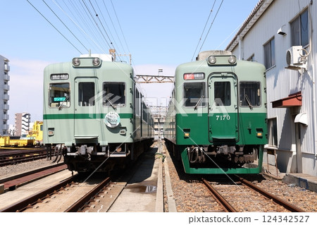 Nankai Electric Railway 2200 series and 7100 series trains 124342527
