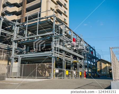 機械多層停車場 機械多層停車場 124343151