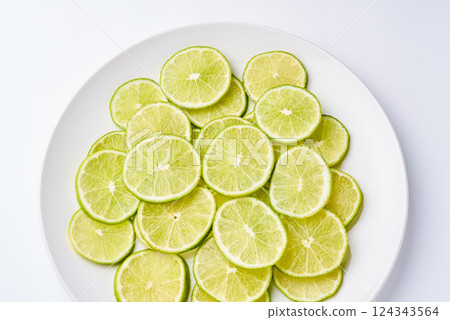 新鮮的石灰 新鮮的石灰 124343564