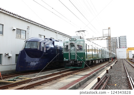 Nankai Electric Railway 50000 series and 7100 series Nankai Electric Railway 50000 series and 7100 series 124343828