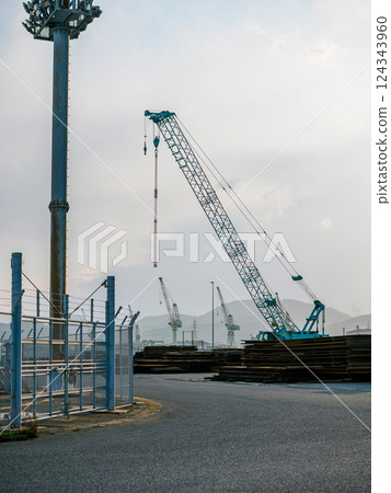 大型起重機 大型起重機 124343960