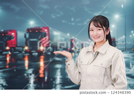 年輕女卡車司機 124348390