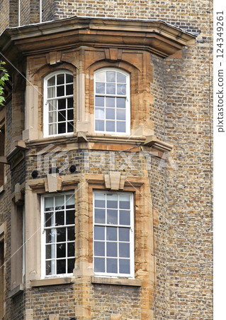 Building facade 124349261