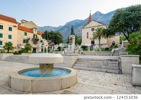 Makarska town, popular tourist seaside resort on the Adriatic sea coastline of Croatia Makarska town, popular tourist seaside resort on the Adriatic sea coastline of Croatia 124351036