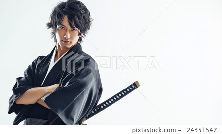 Japanese man in kimono 124351547
