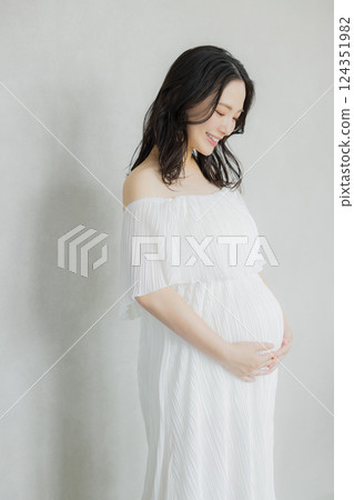 孕婦產婦寫真 124351982