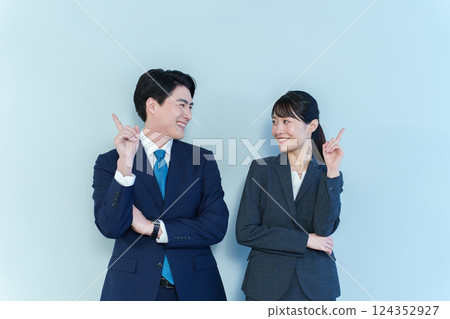 business person who comes up with ideas 124352927