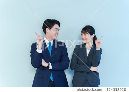 business person who comes up with ideas 124352928