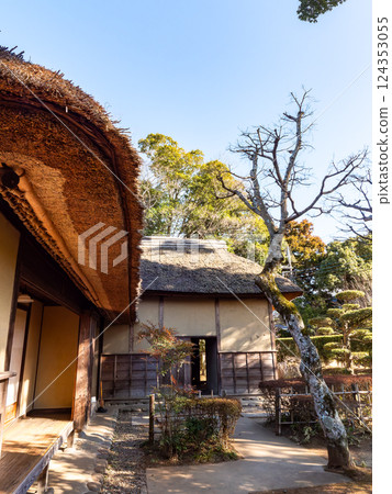 傳統日本房屋：武士住宅的古雅景觀 124353055