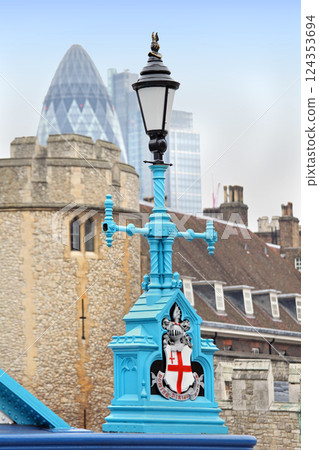 Lamp post Lamp post 124353694