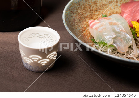 Fresh sashimi platter - Izakaya image Fresh sashimi platter - Izakaya image 124354549