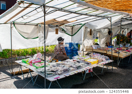 岐阜縣高山市高山陣屋早市 124355446