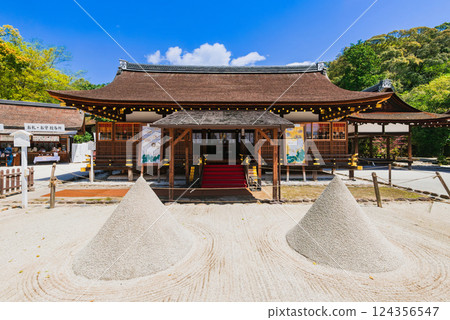 京都之春:上賀茂神社、立綱神社與細殿神社 京都之春:上賀茂神社、立綱神社與細殿神社 124356547