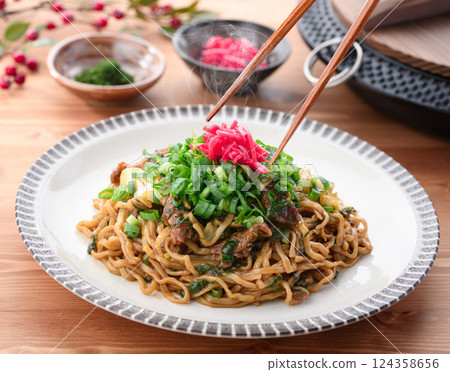 蔥炒麵(加了大量蔥的炒麵) 蔥炒麵(加了大量蔥的炒麵) 124358656