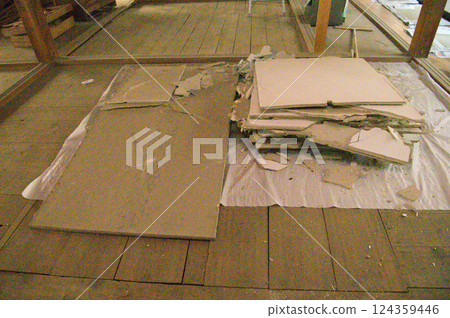 Waste materials from demolition Waste materials from demolition 124359446