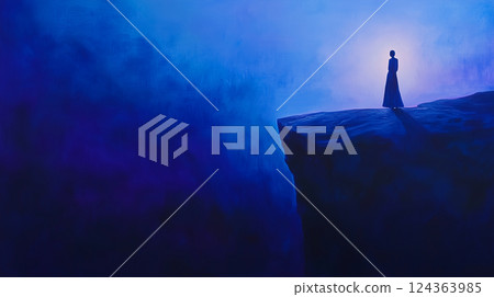 精神空間，女孩的輪廓伸向夢幻般的天空 124363985