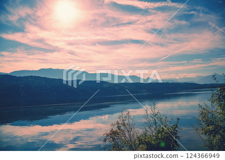 View of a mountain lake in autumn. Lake Millstatt, Austria, Europe 124366949
