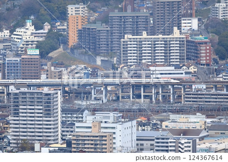 Hiroshima cityscape (view from the top of Mount Kogane) 124367614