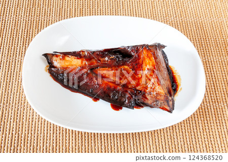 Tuna head meat (kama) teriyaki 124368520