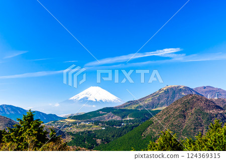 從箱根大觀山瞭望台眺望富士山 124369315