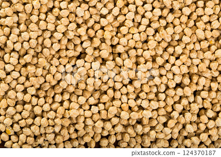 Raw cheakpea background on wooden surface, nutritious food Raw cheakpea background on wooden surface, nutritious food 124370187