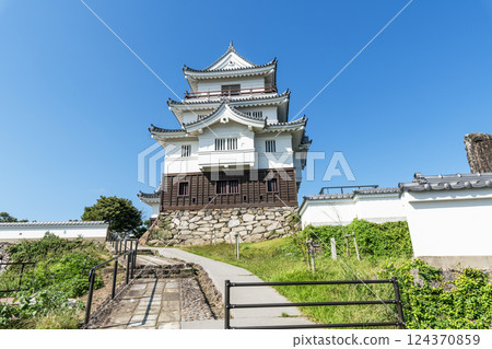 Hirado Castle in a clear day in Hirado City, Nagasaki Prefecture Hirado Castle in a clear day in Hirado City, Nagasaki Prefecture 124370859