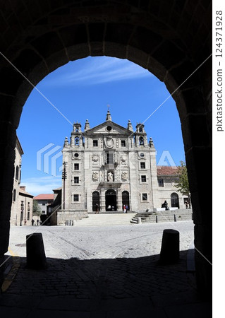 Santa Teresa Monastery, Avila, Spain Santa Teresa Monastery, Avila, Spain 124371928