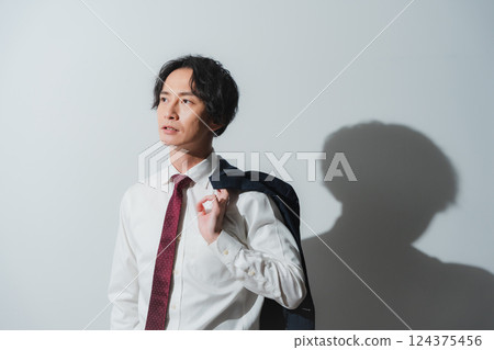 Under the summer sun – A moment of a challenging business person Under the summer sun – A moment of a challenging business person 124375456