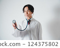 Doctors who provide trust and peace of mind 124375802