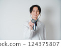 Doctors who provide trust and peace of mind 124375807