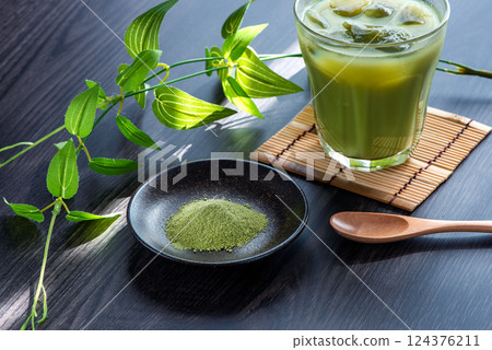 Matcha image Matcha latte Matcha image Matcha latte 124376211
