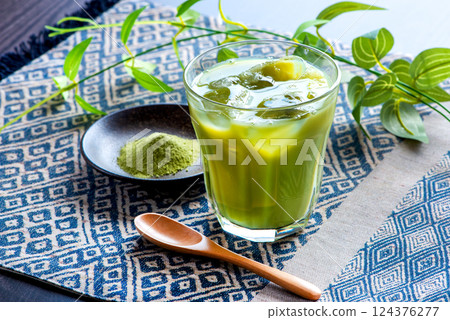 抹茶拿鐵 抹茶圖像 抹茶拿鐵 抹茶圖像 124376277