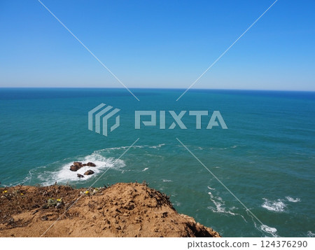 Cabo da Roca on a sunny day 124376290