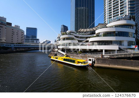 臨海商業設施及遊覽船（橫濱灣區、鱸魚碼頭） 124376670