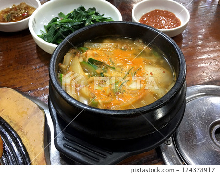 Korean food | Doenjang jjigae Korean food | Doenjang jjigae 124378917