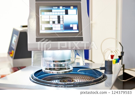 Grinding and polishing machine 124379583