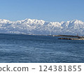 The Tateyama mountain range floating above the sea 124381855