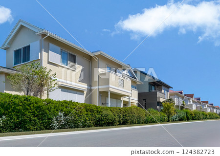 A clean, beautiful and bright residential area 124382723