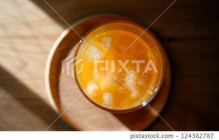 Freshly squeezed homemade mandarin juice 124382787