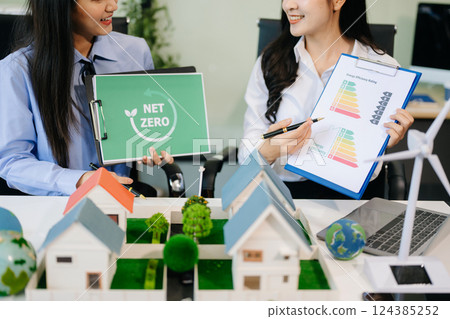 Sustainable innovation by young professionals for a greener future. Showcasing renewable energy solutions 124385252