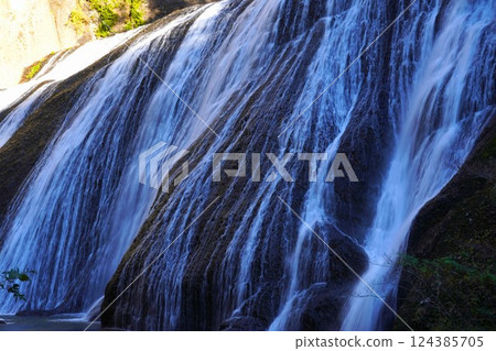 Flow of waterfall 124385705