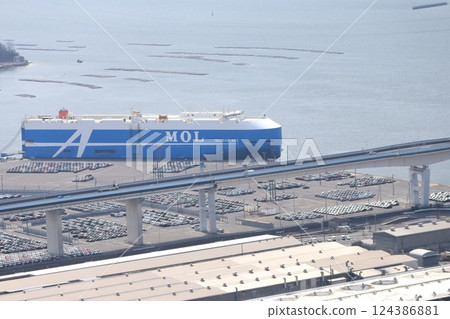 A car carrier docked in Hiroshima City 124386881