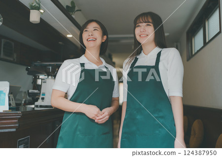 female, lady, woman 124387950