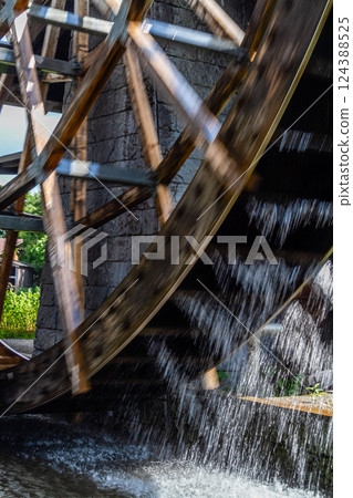 Hida Takayama, Shogawa Five-wheeled Waterwheel, Summer, July 124388525