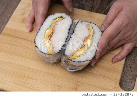 The process of making onigirazu rice balls The process of making onigirazu rice balls 124388972