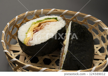 飯糰的橫切面 飯糰的橫切面 124389012