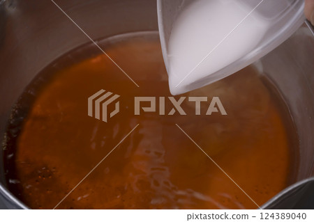 天津飯的烹調過程 天津飯的烹調過程 124389040