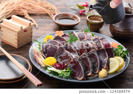 Seared bonito Seared bonito 124389474