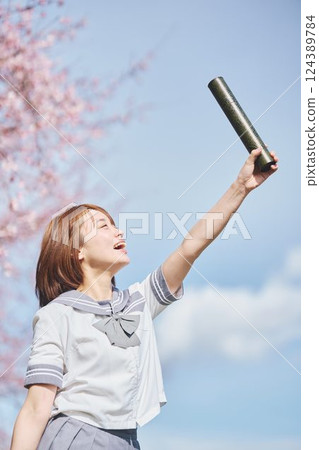 藍天櫻花下的女高中生 藍天櫻花下的女高中生 124389784