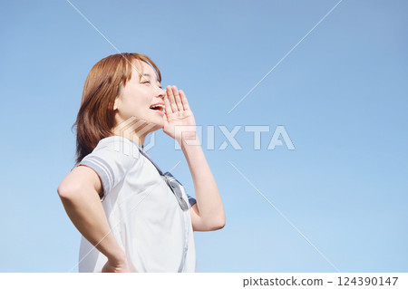 藍天下呼喚的女高中生 124390147